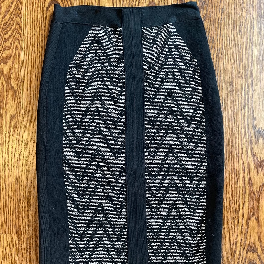 Matching Set - Picture 2 of 3